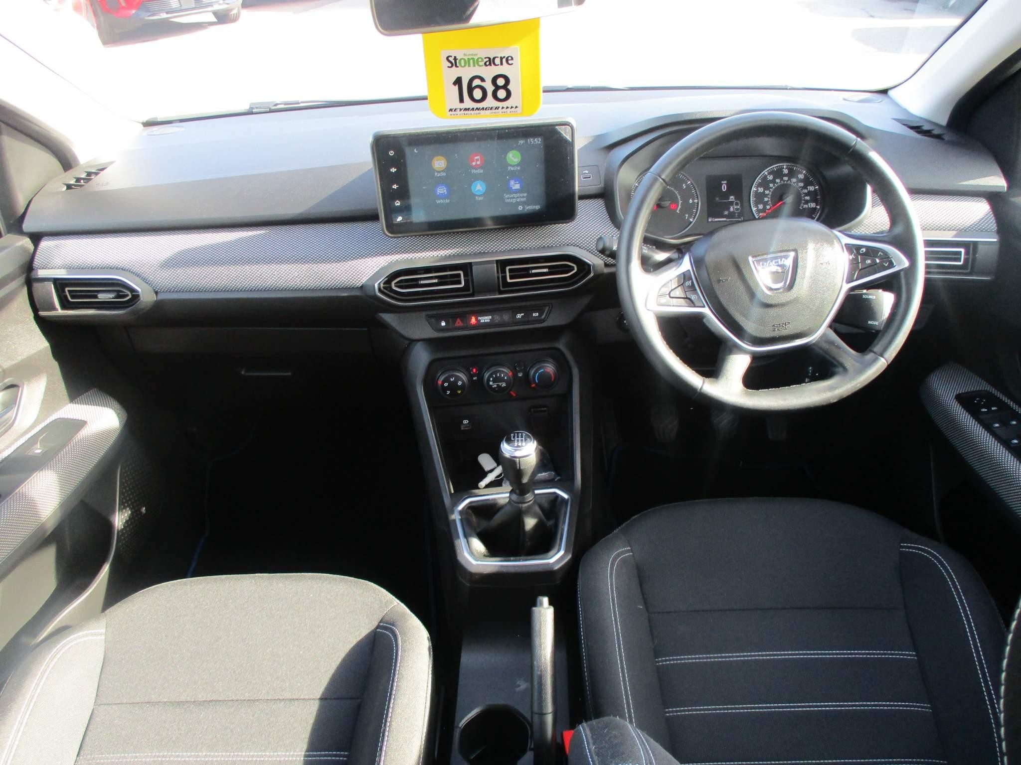 Dacia Sandero Image 12