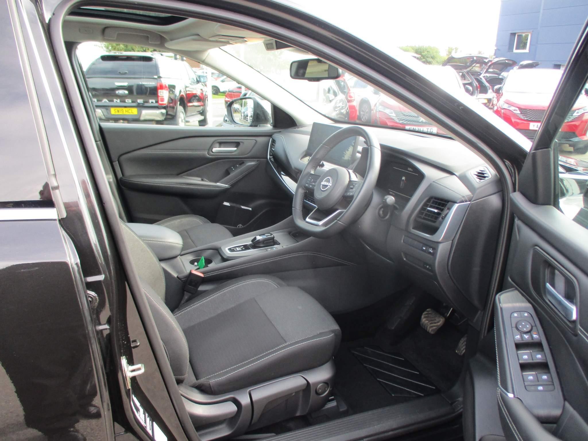 Nissan Qashqai Image 12