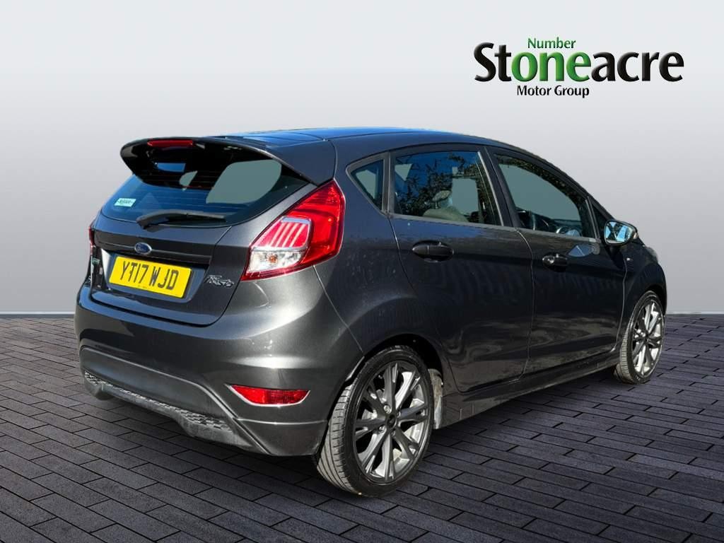 Ford Fiesta Image 3