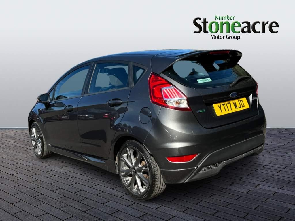 Ford Fiesta Image 5