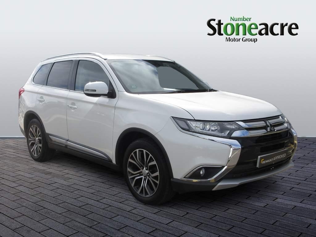 Mitsubishi Outlander Image 1