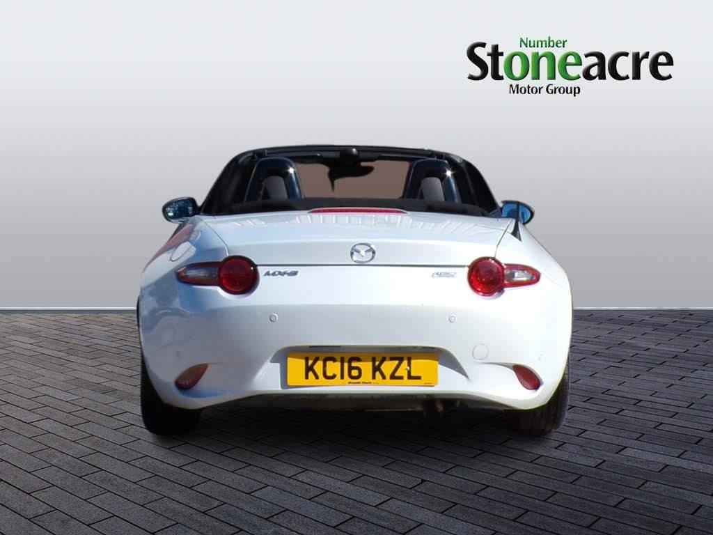 Mazda MX-5 Image 4