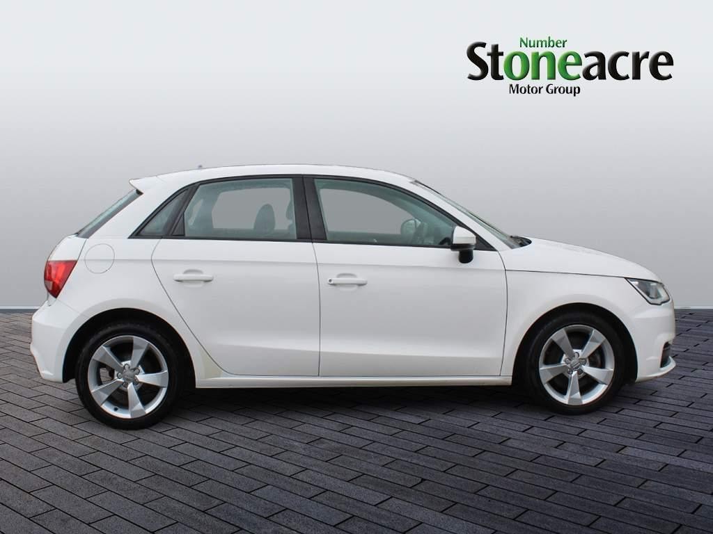 Audi A1 Image 2