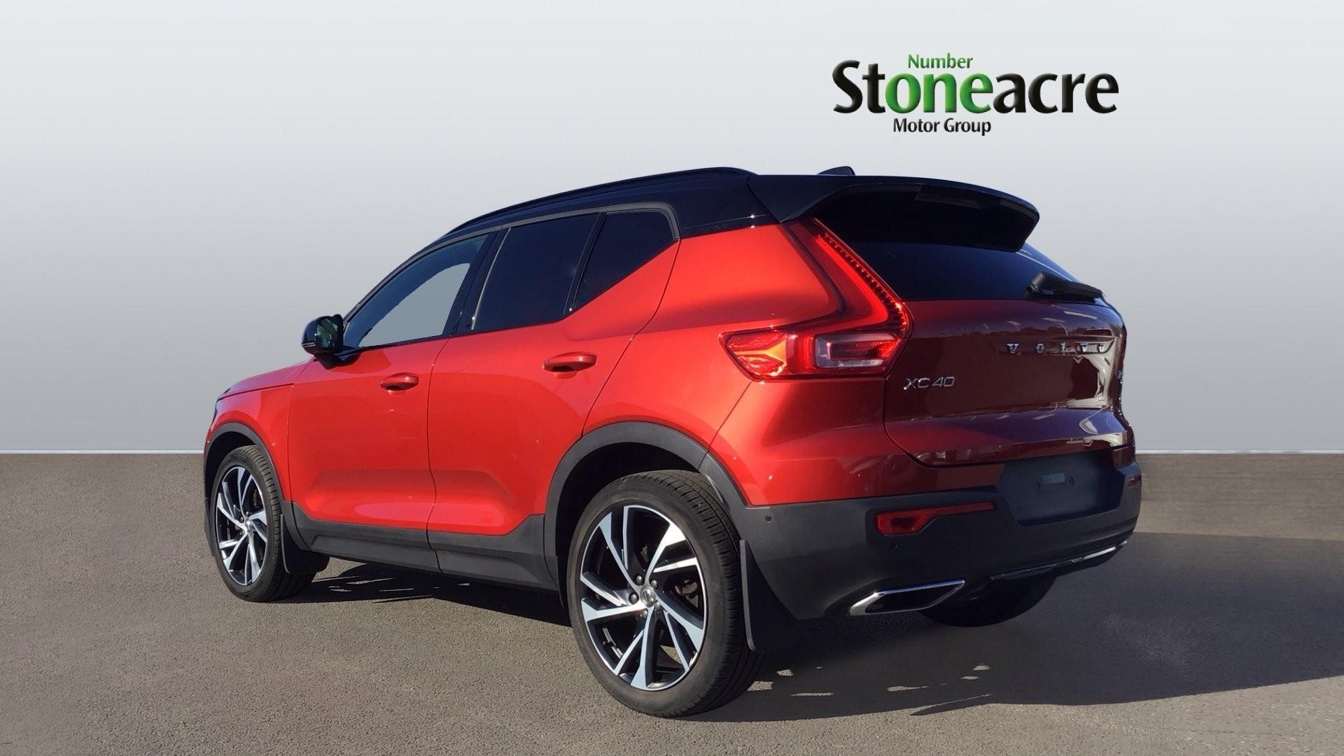 Volvo XC40 Image 2