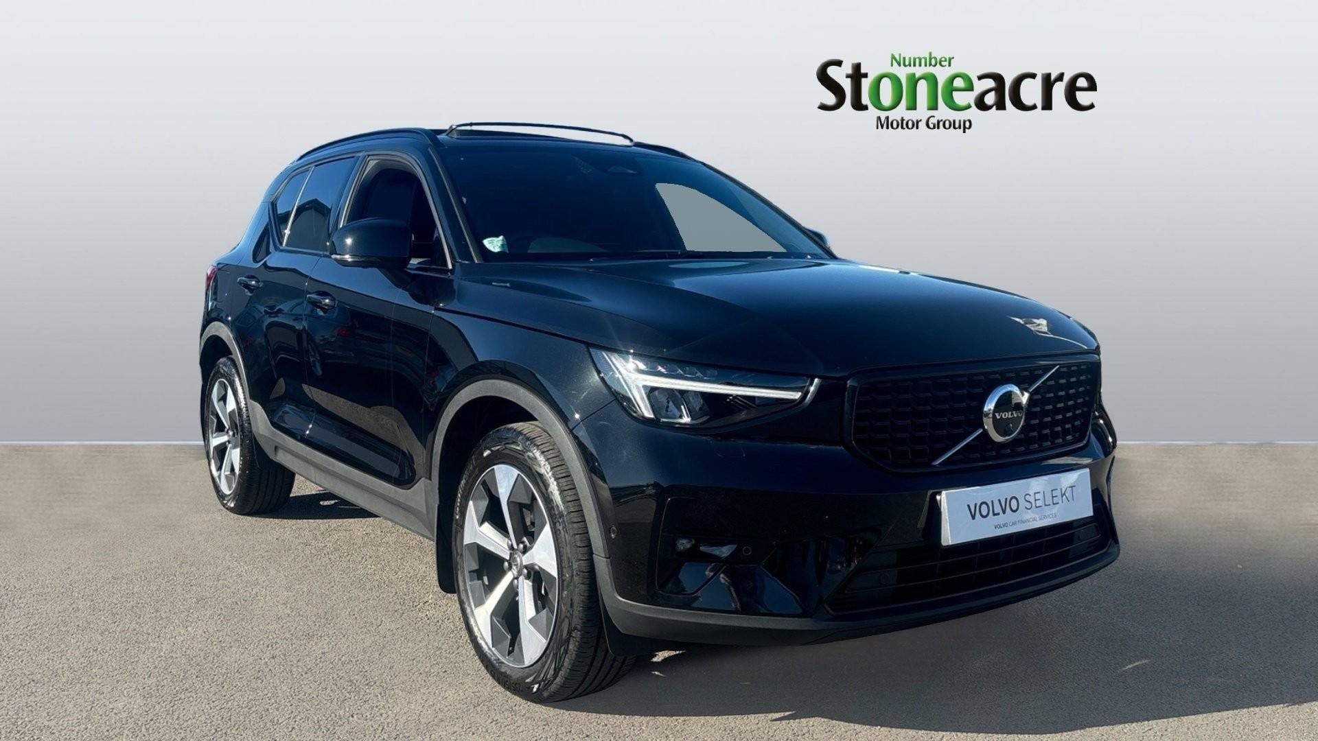 Volvo XC40 Image 1