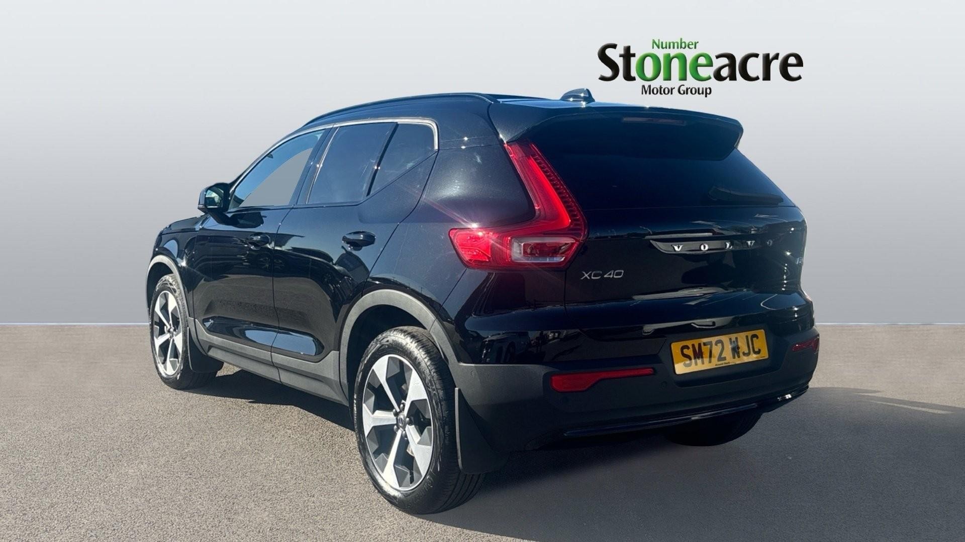 Volvo XC40 Image 2