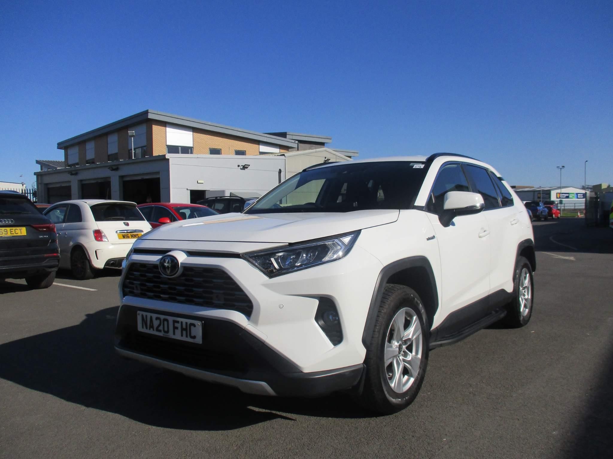 Toyota RAV4 Image 6