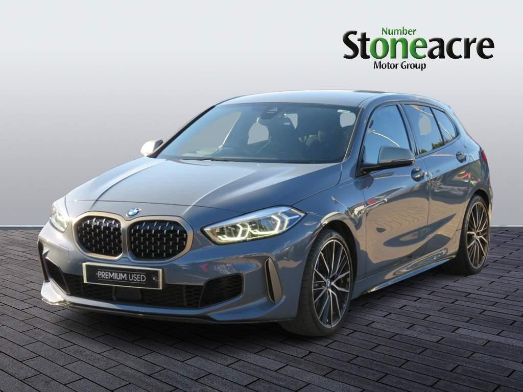 BMW 1 Series Image 9