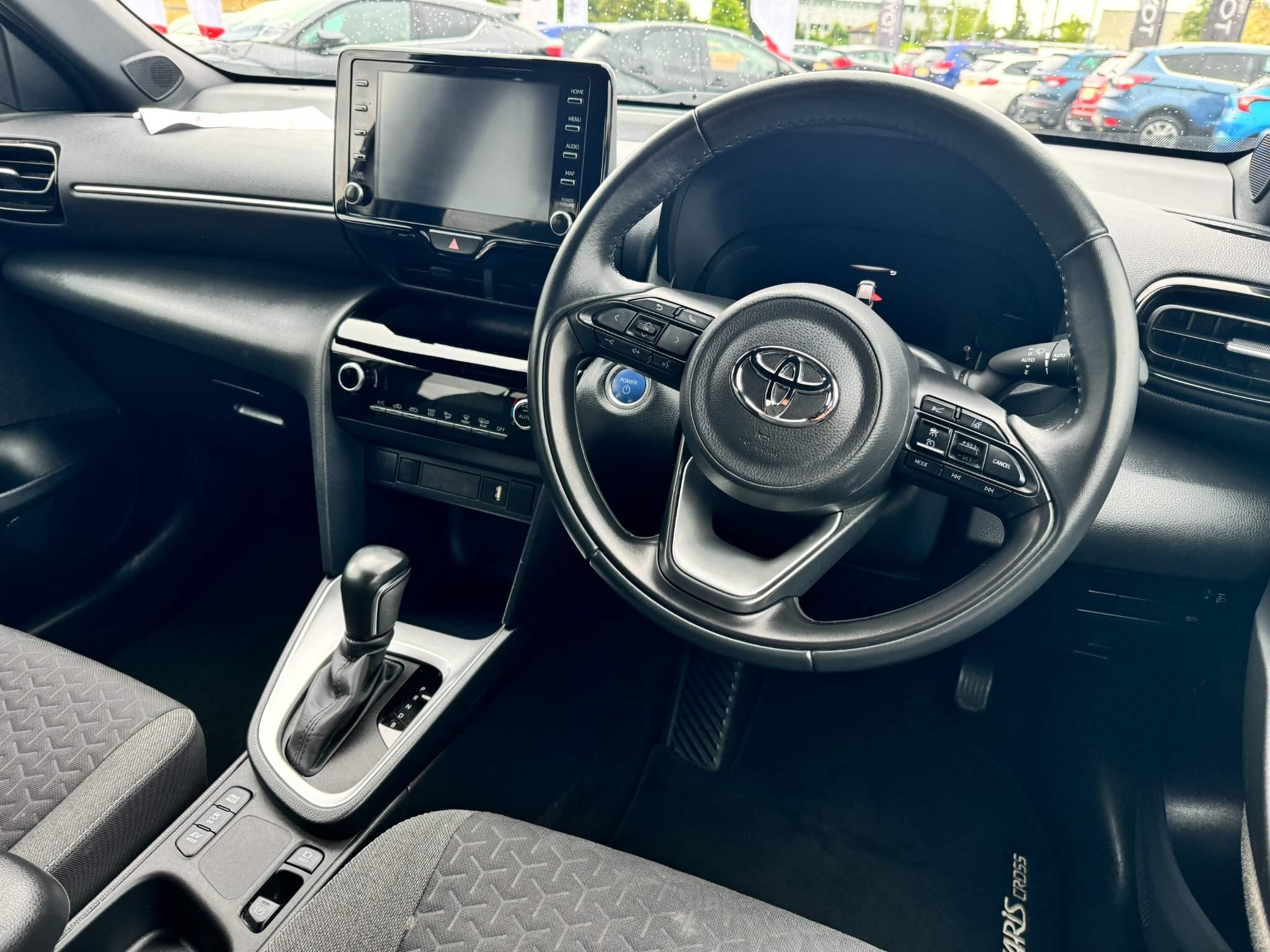 Toyota Yaris Cross Image 16