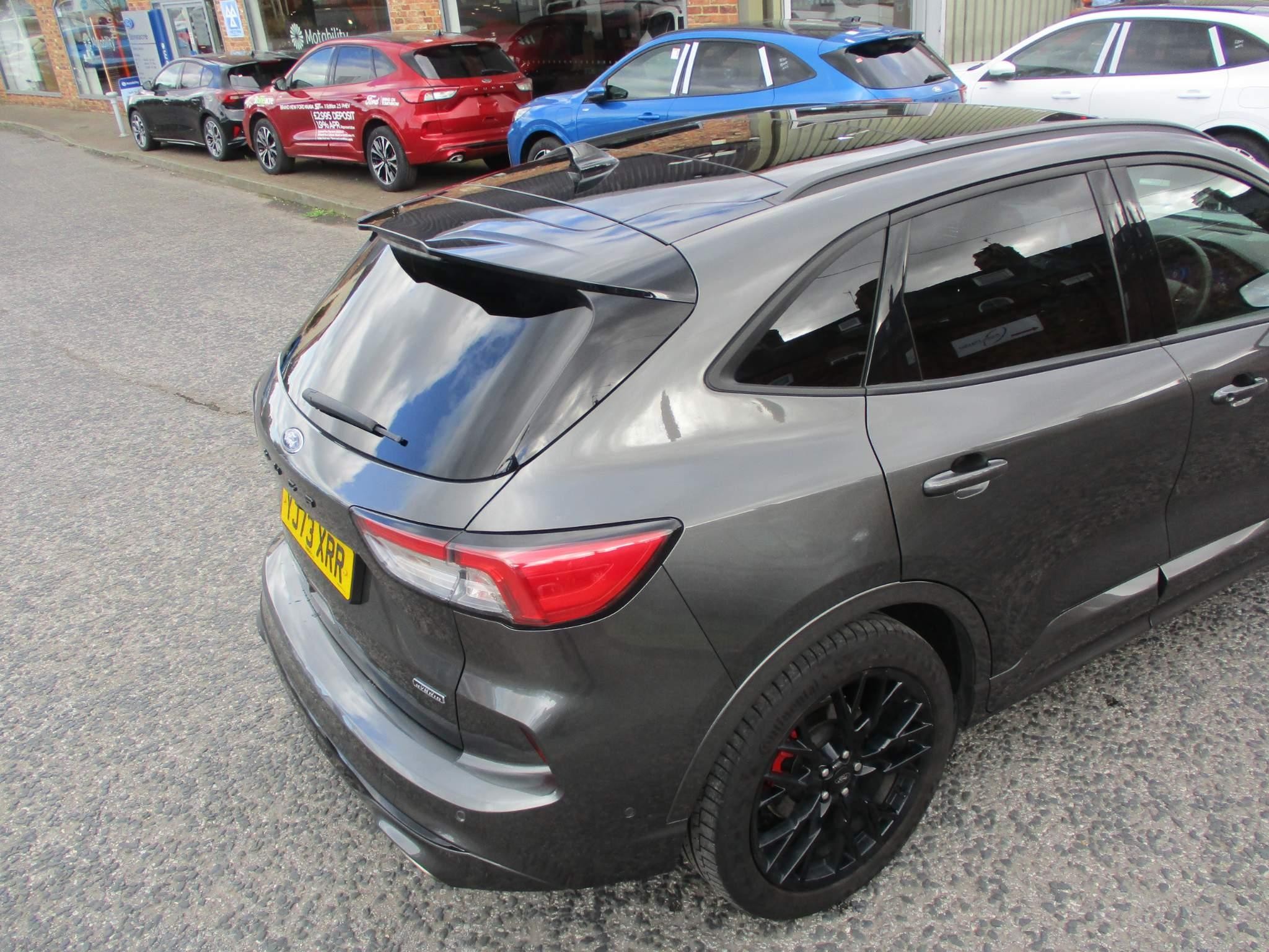 Ford Kuga Image 11