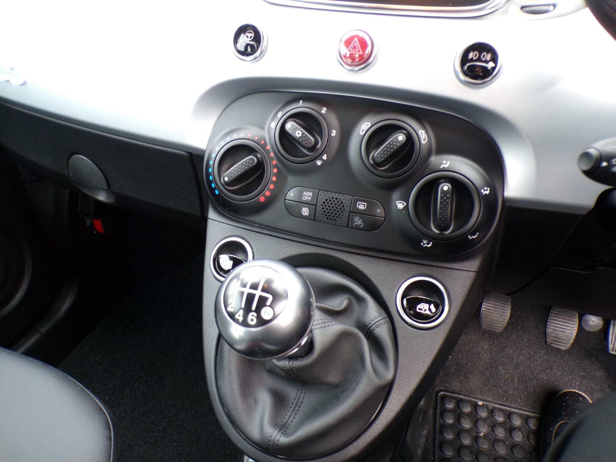 Fiat 500c Image 17