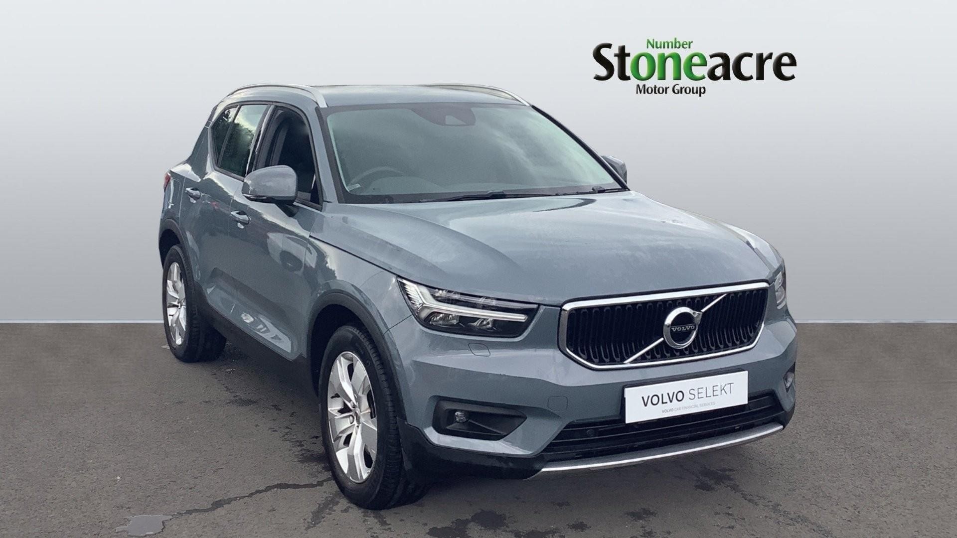 Volvo XC40 Image 1