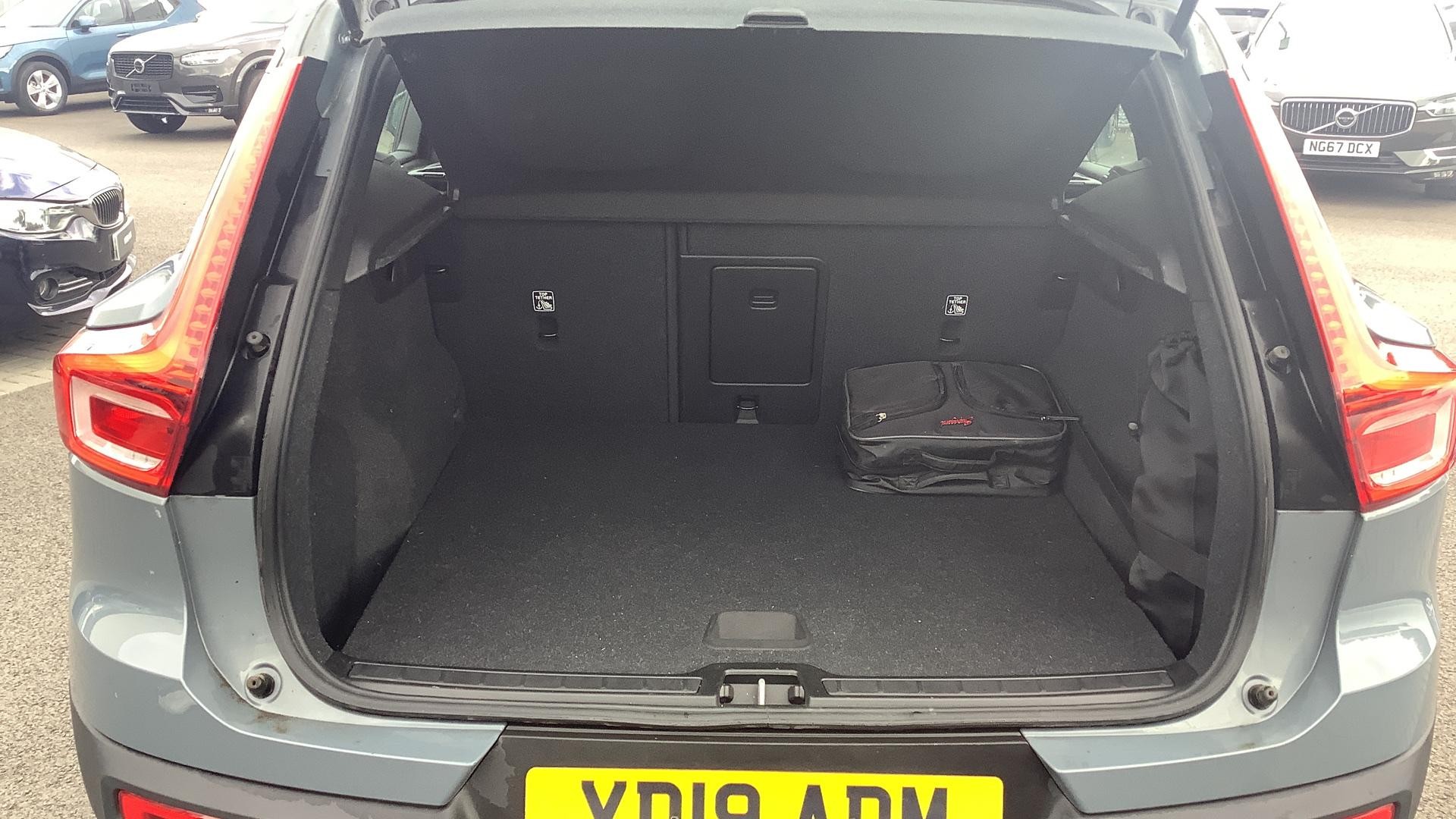 Volvo XC40 Image 17