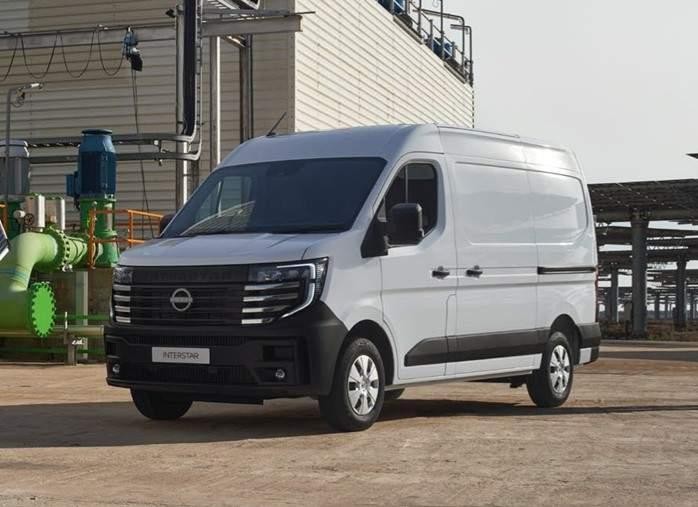 Nissan Interstar Image 24