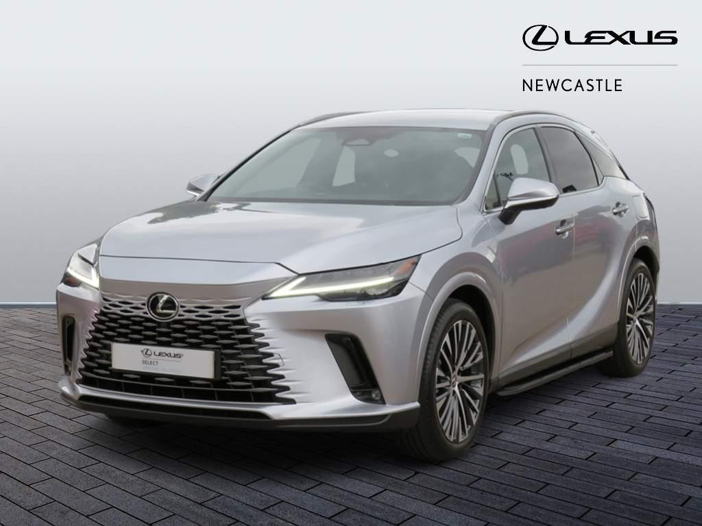 Lexus RX Plug-in Hybrid Image 9