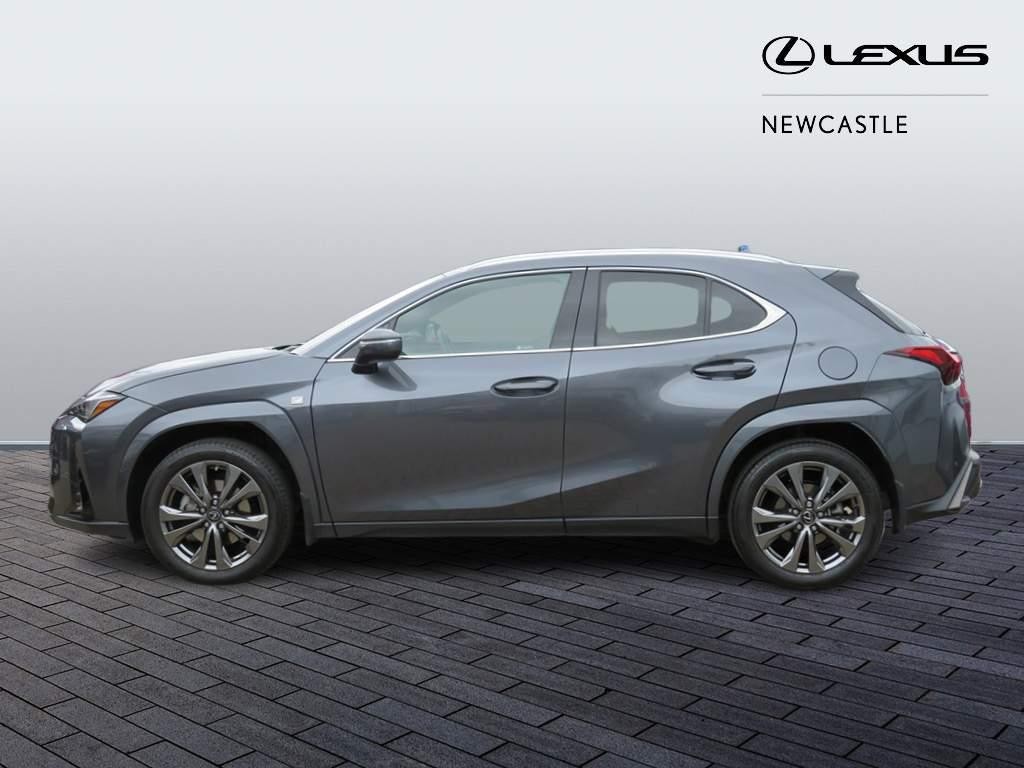 Lexus UX Image 8