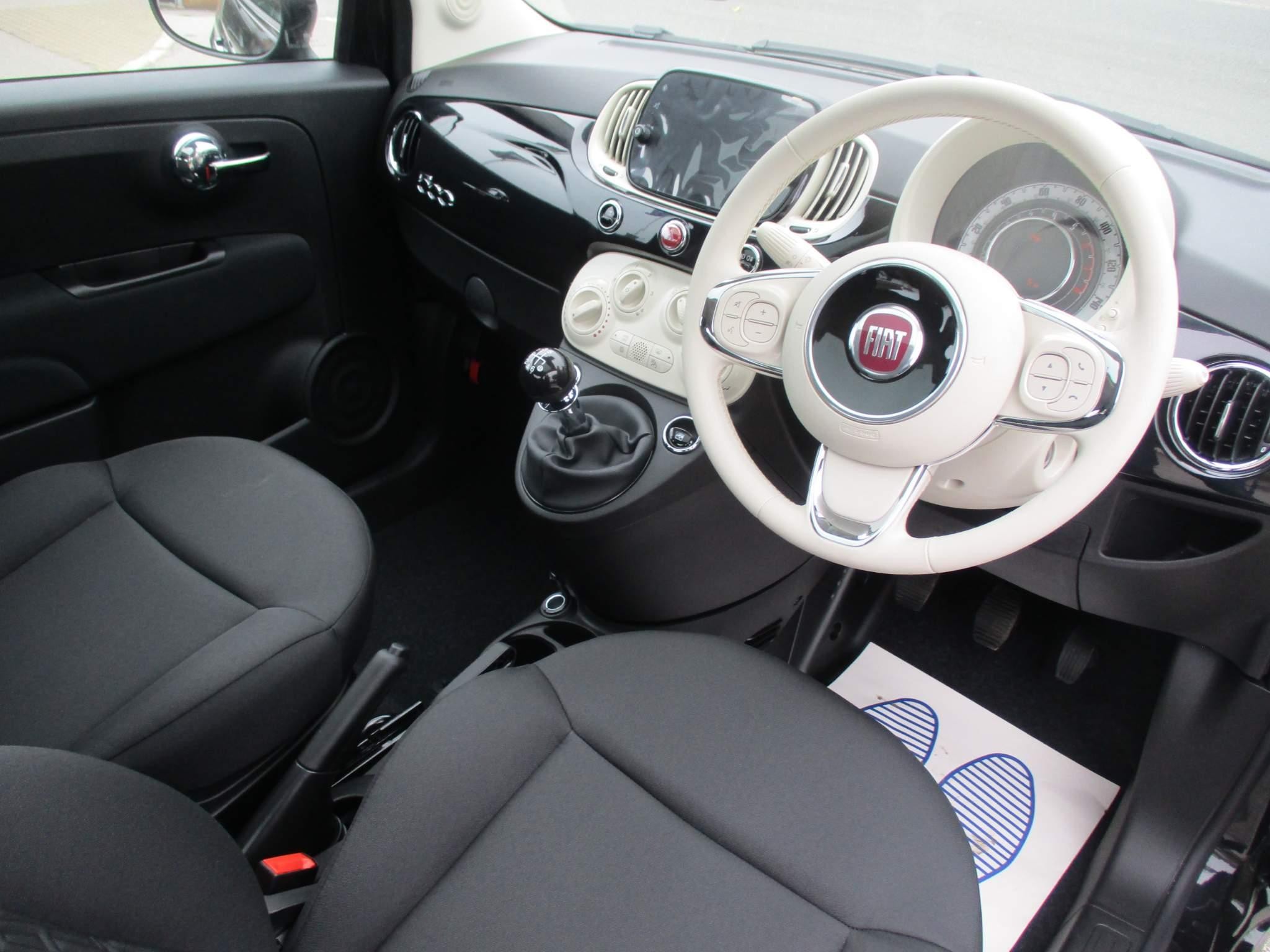 Fiat 500 Hybrid Image 11