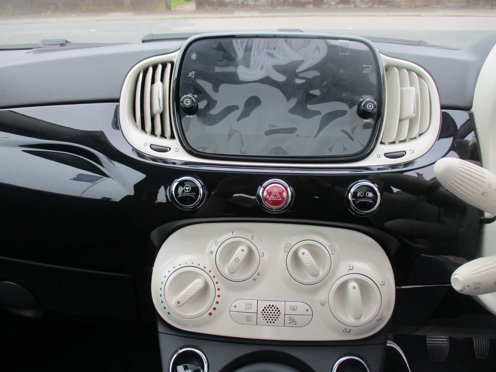 Fiat 500 Hybrid Image 13