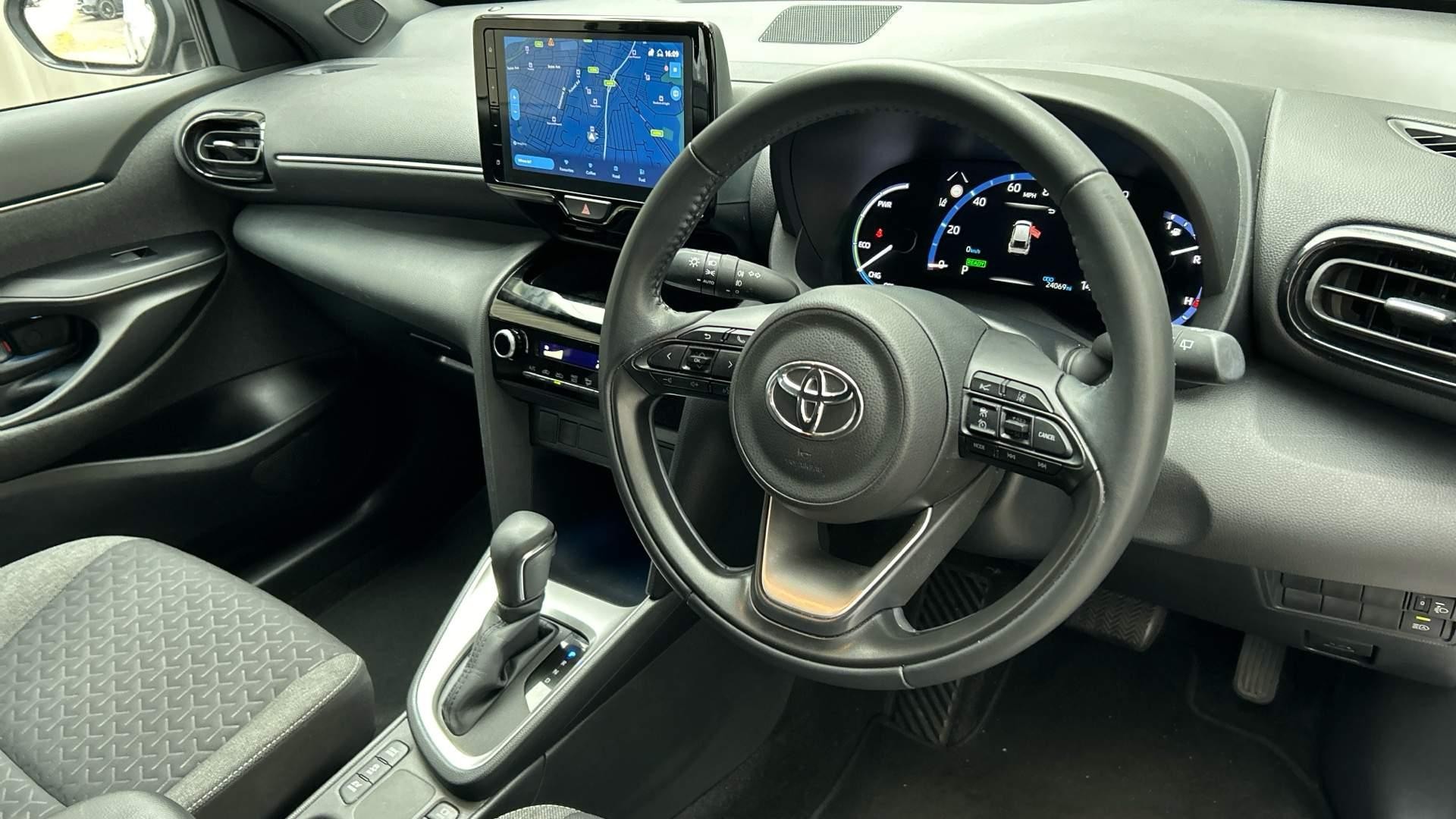 Toyota Yaris Cross Image 12