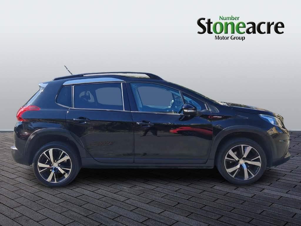 Peugeot 2008 Image 3