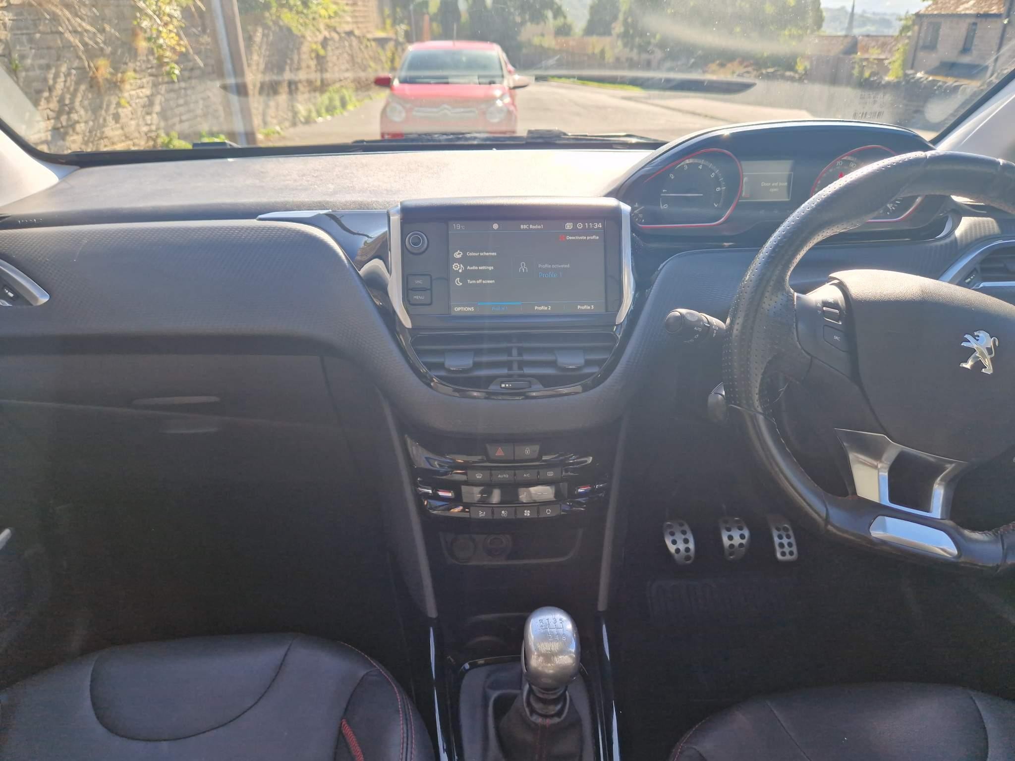 Peugeot 2008 Image 14