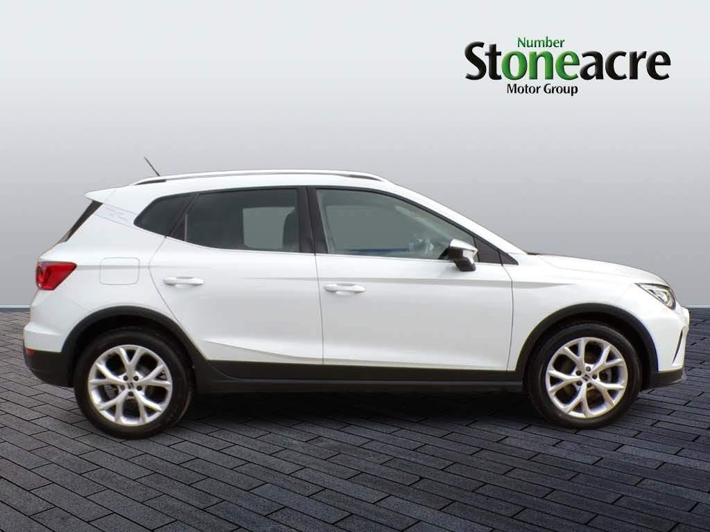 SEAT Arona Image 2