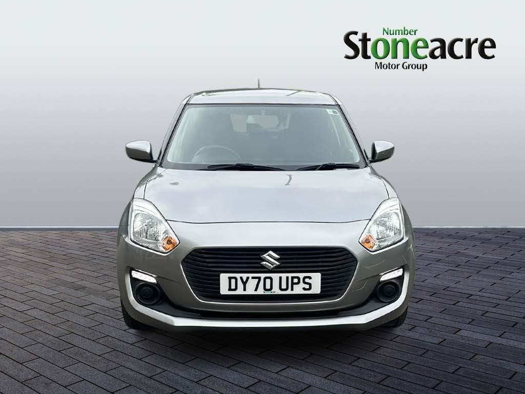 Suzuki Swift Image 8