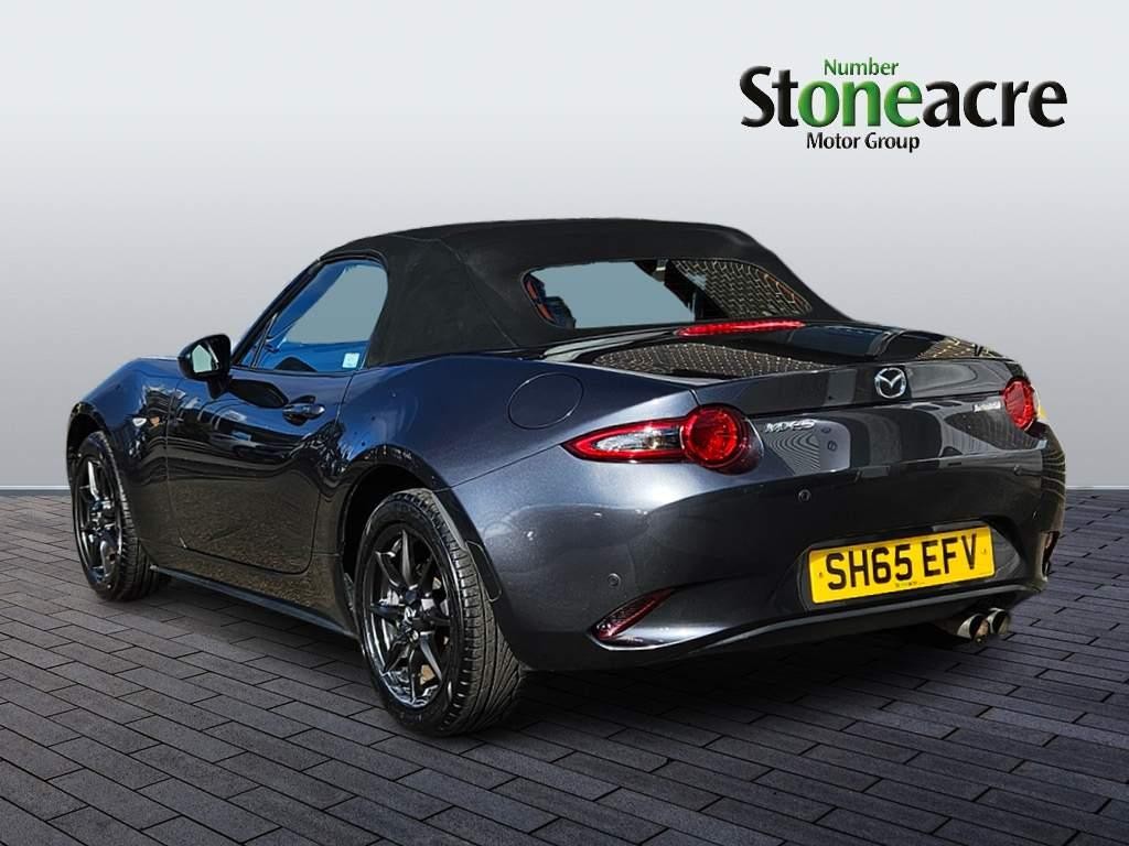 Mazda MX-5 Image 5