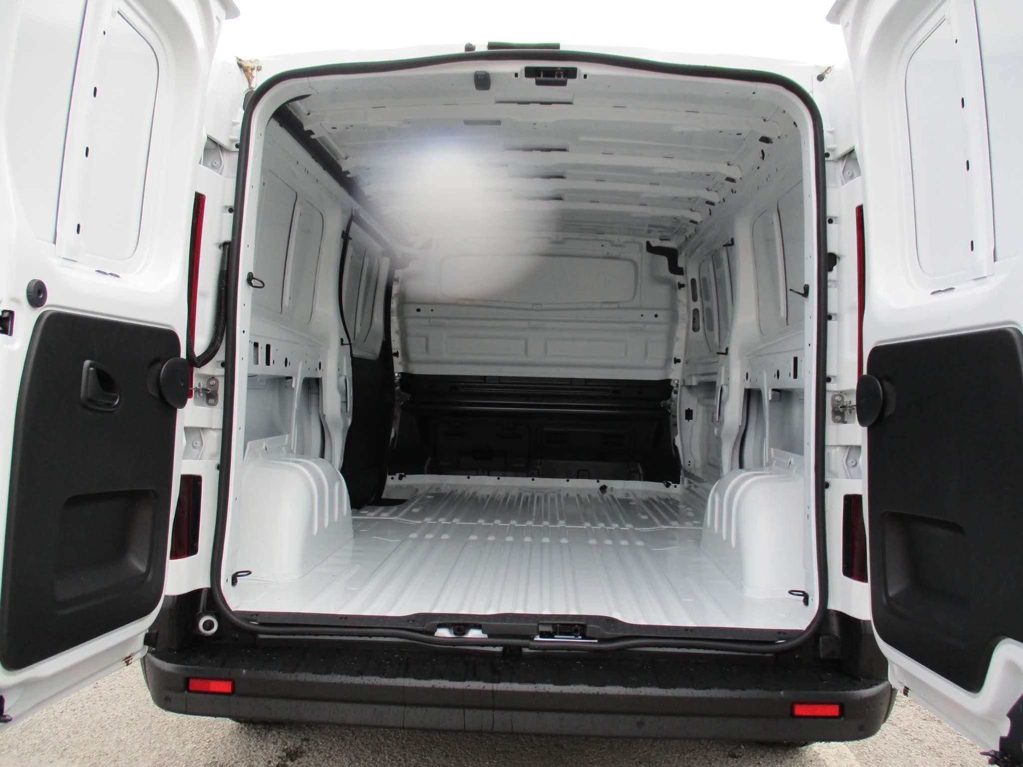 Renault Trafic Image 3