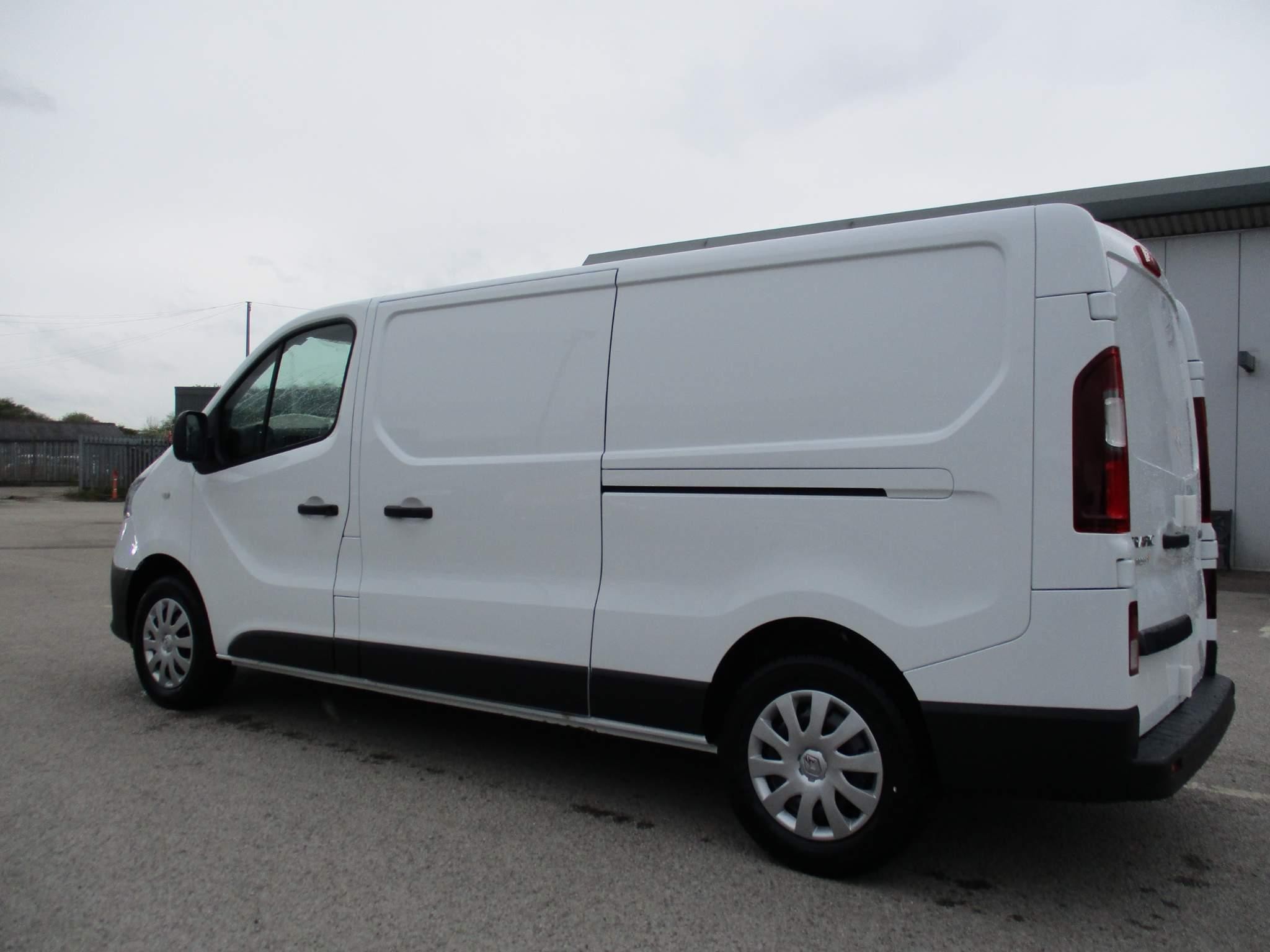 Renault Trafic Image 10