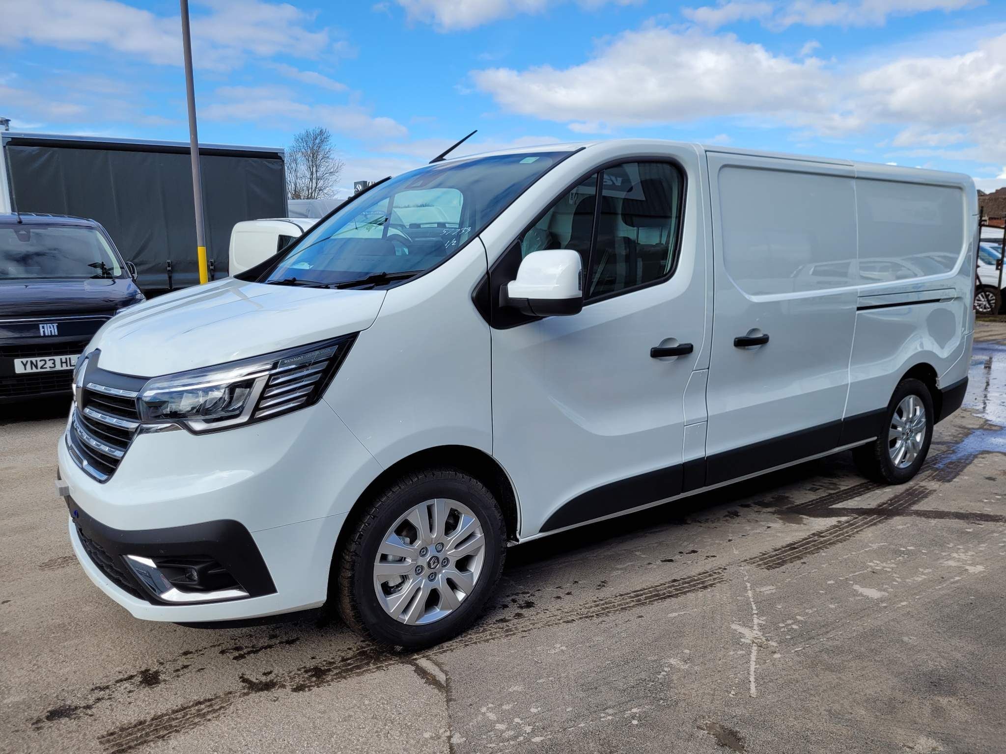 Renault Trafic Image 7