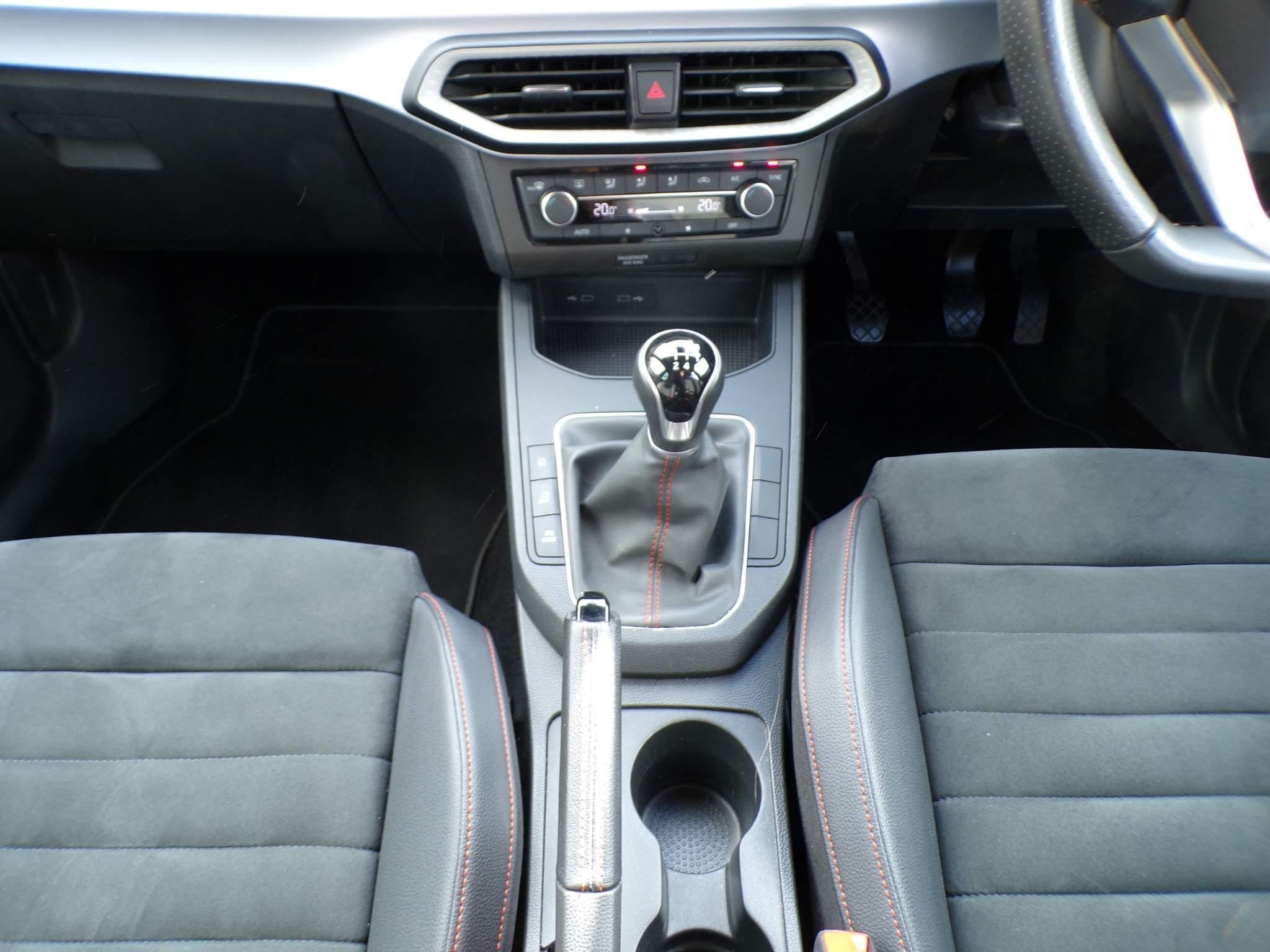 SEAT Ibiza Image 20