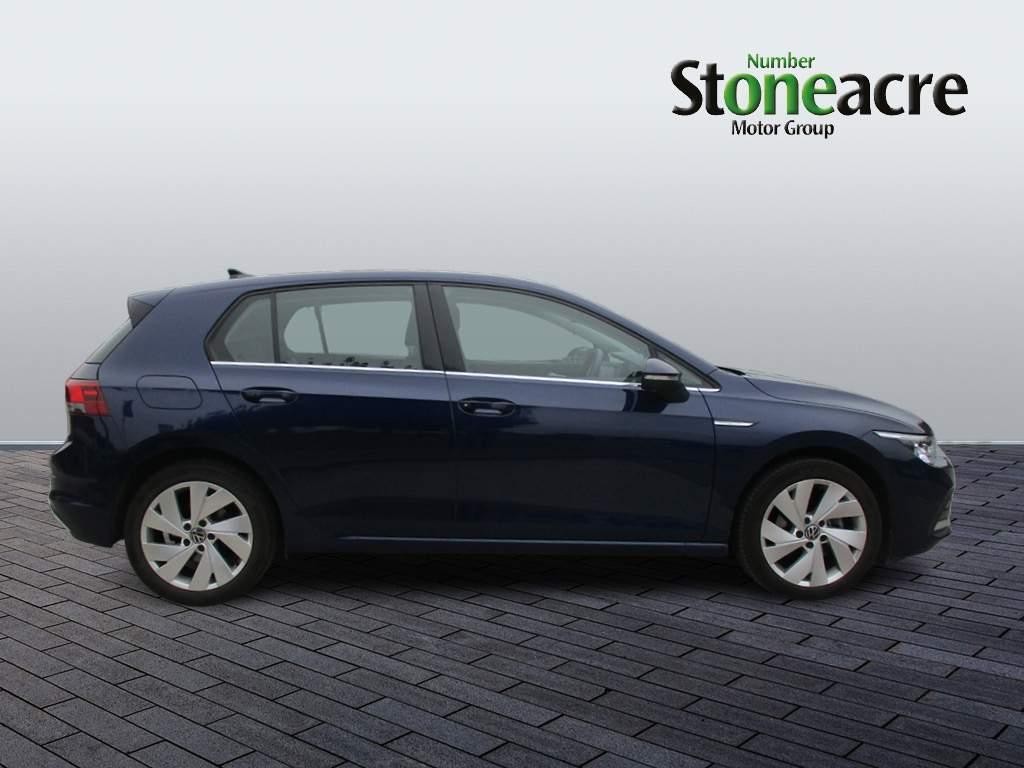 Volkswagen Golf Image 2