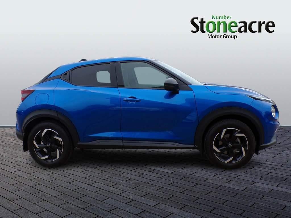 Nissan Juke Image 2