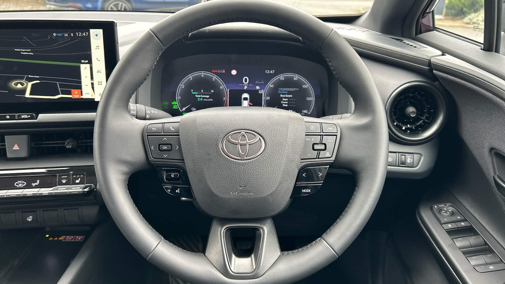 Toyota C-HR Image 12