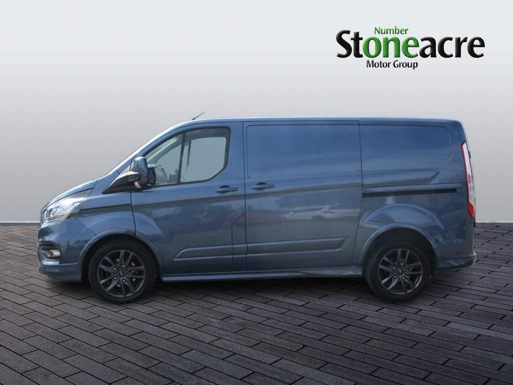 Ford Transit Custom Image 5