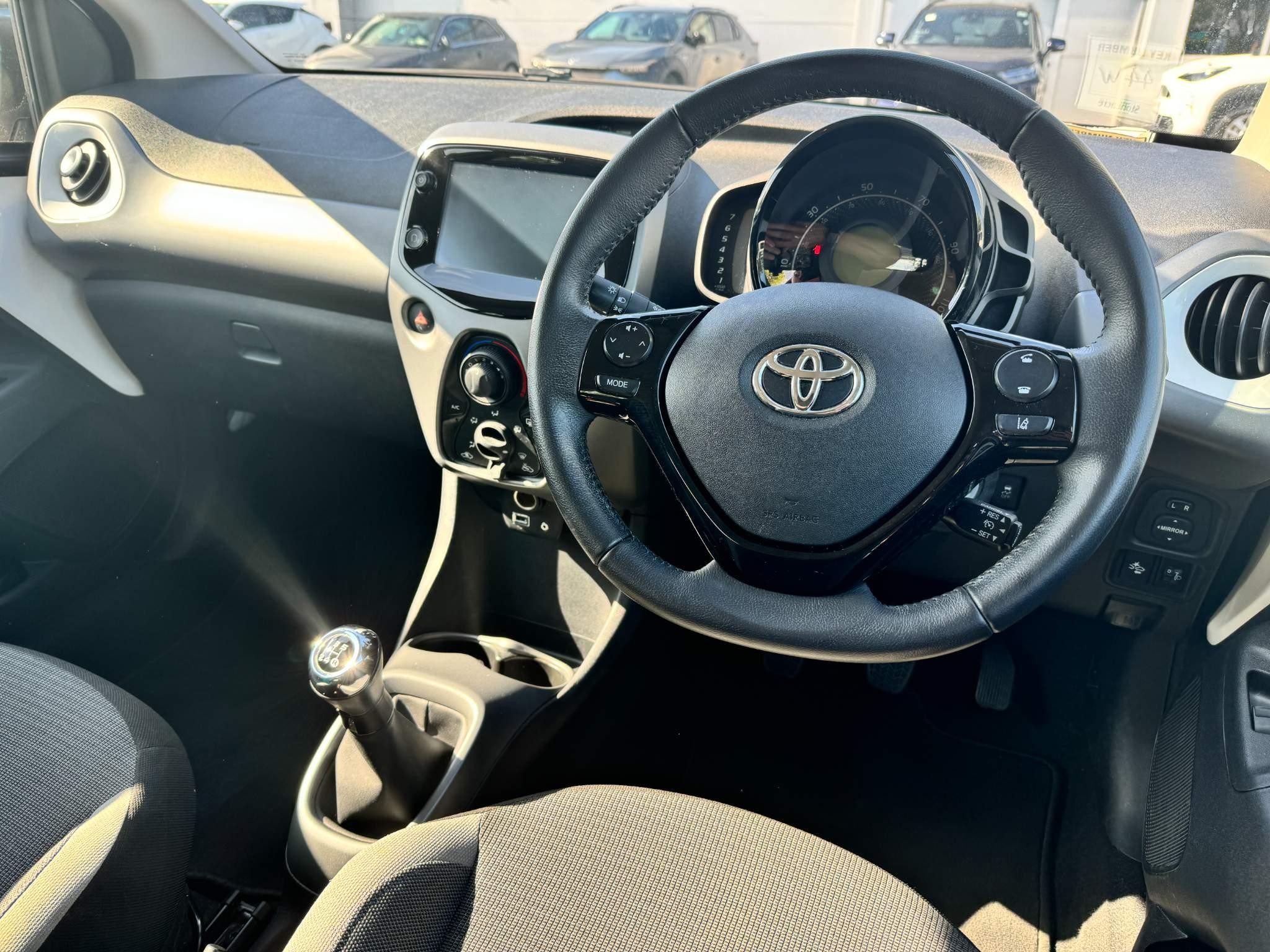 Toyota Aygo Image 16