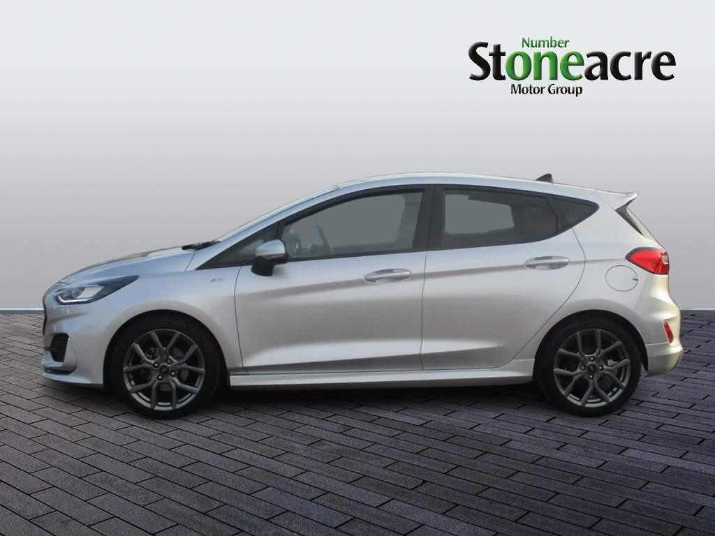 Ford Fiesta Image 6