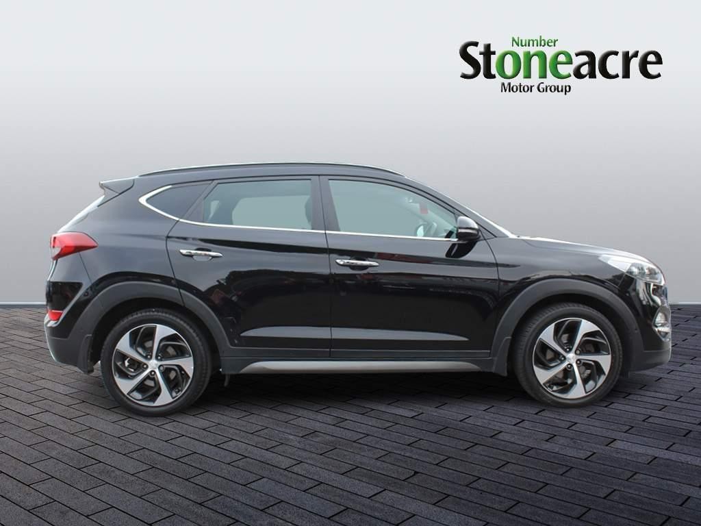 Hyundai TUCSON Image 2