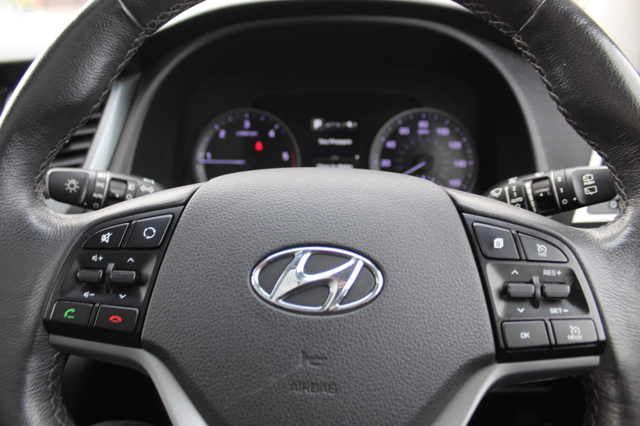 Hyundai TUCSON Image 16