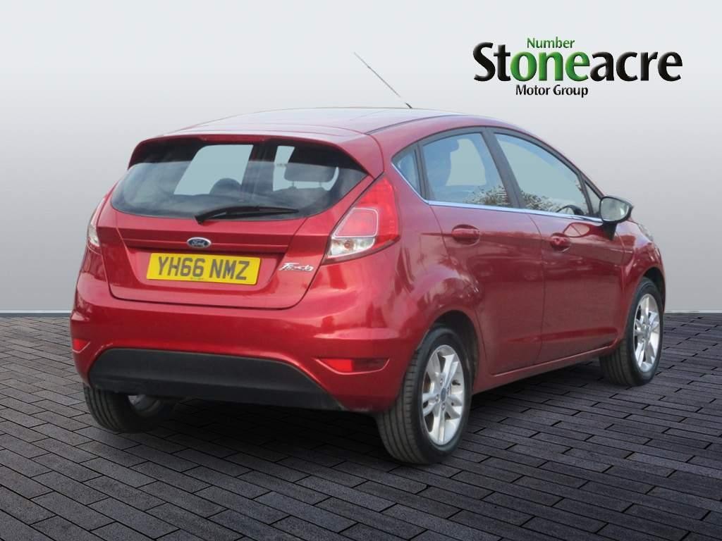 Ford Fiesta Image 3