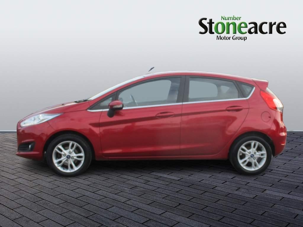 Ford Fiesta Image 6