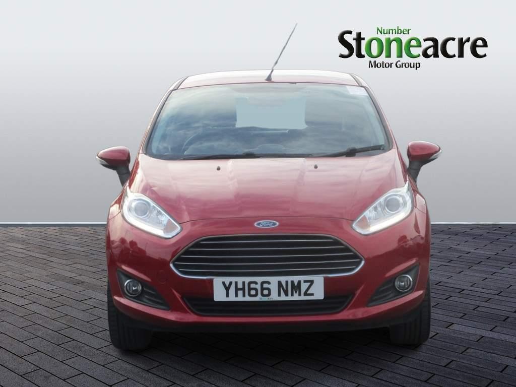 Ford Fiesta Image 8