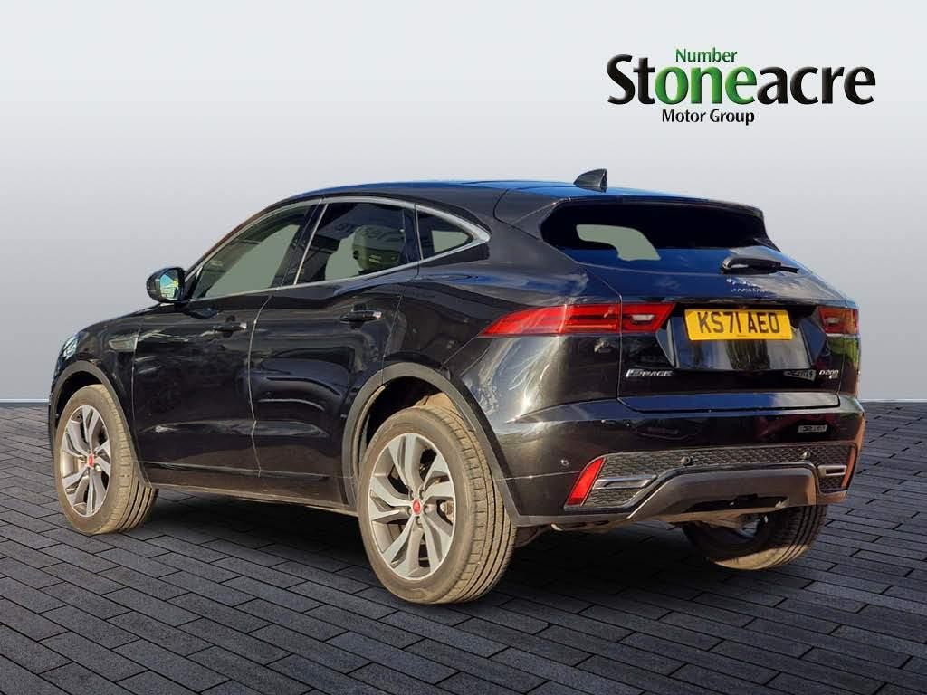 Jaguar E-Pace Image 4