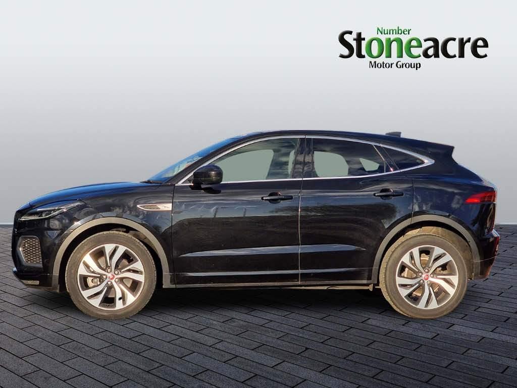 Jaguar E-Pace Image 17