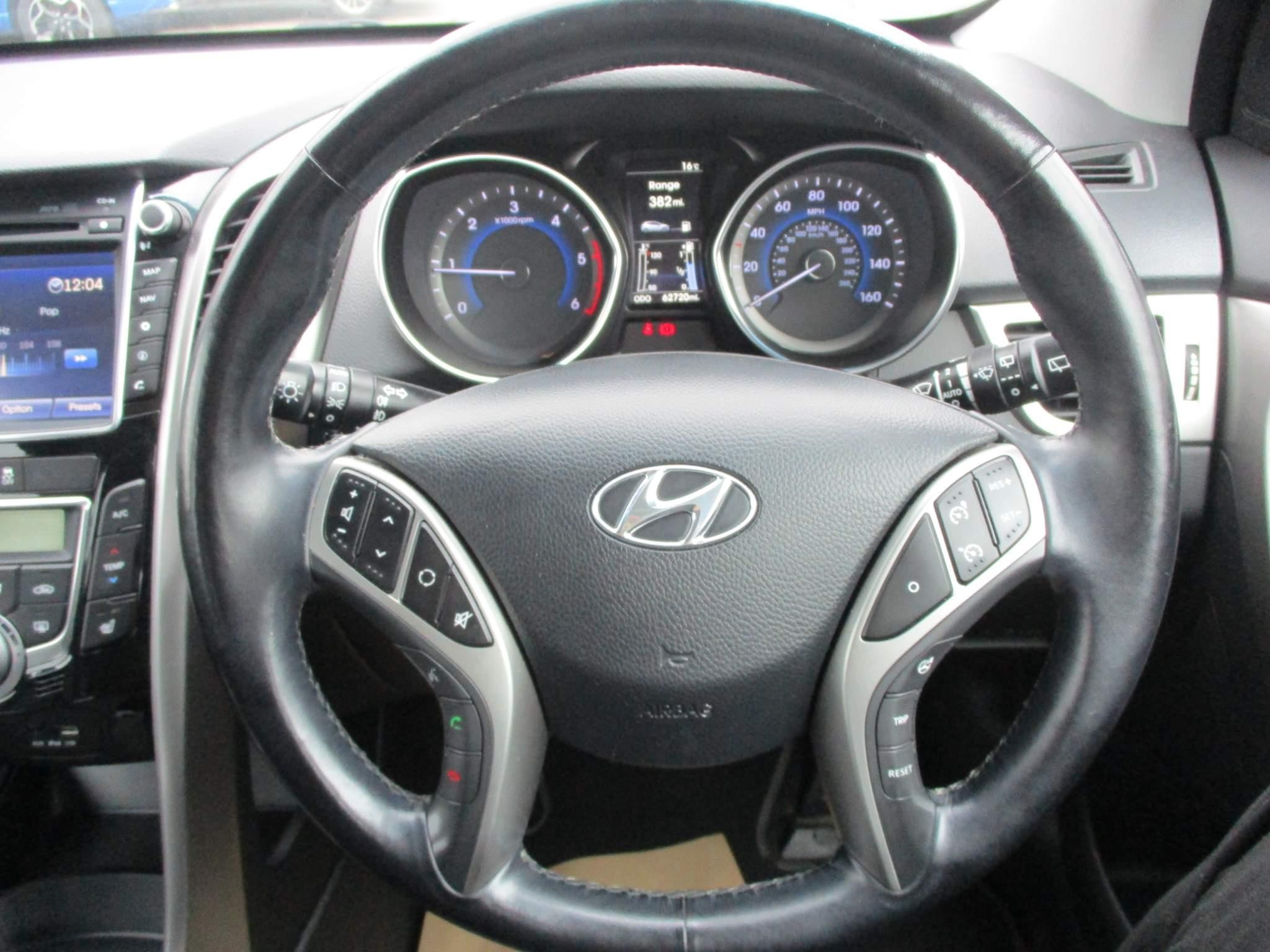 Hyundai i30 Image 13