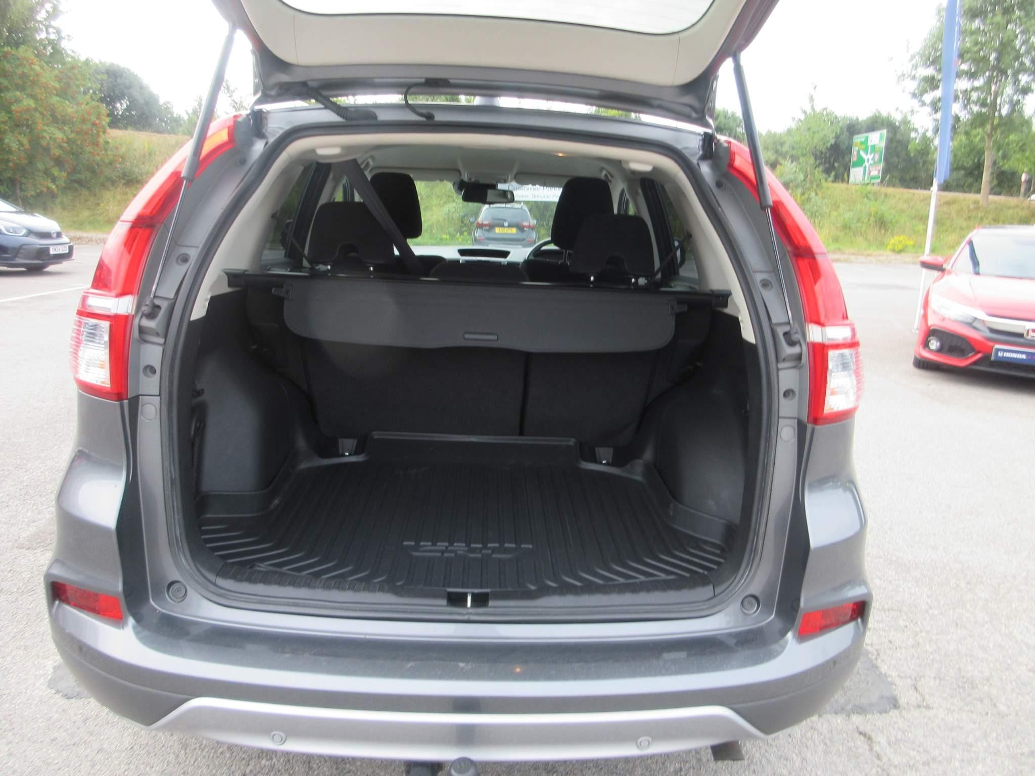 Honda CR-V Image 10