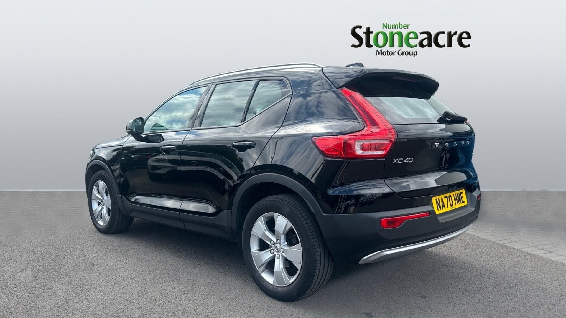 Volvo XC40 Image 2