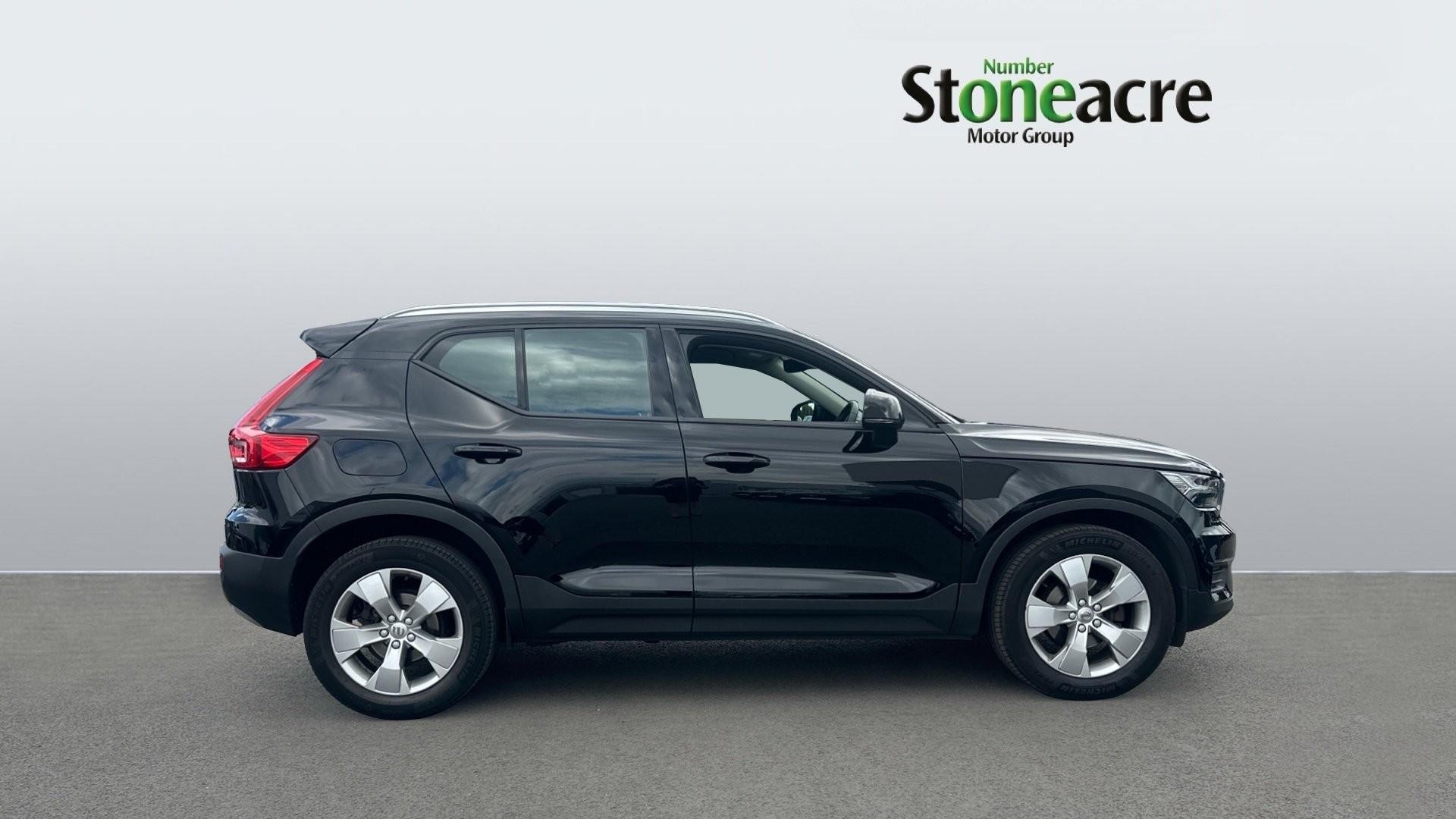 Volvo XC40 Image 3