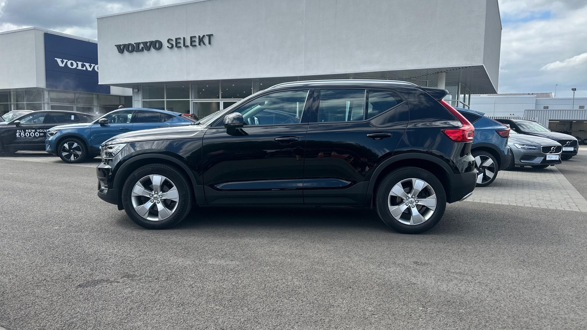 Volvo XC40 Image 8